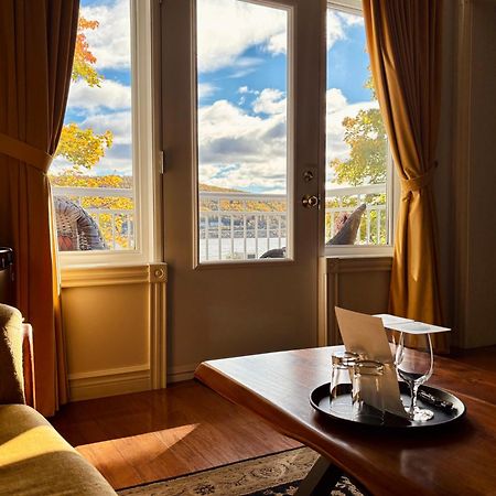 Auberge Sous Les Arbres Gaspé エクステリア 写真