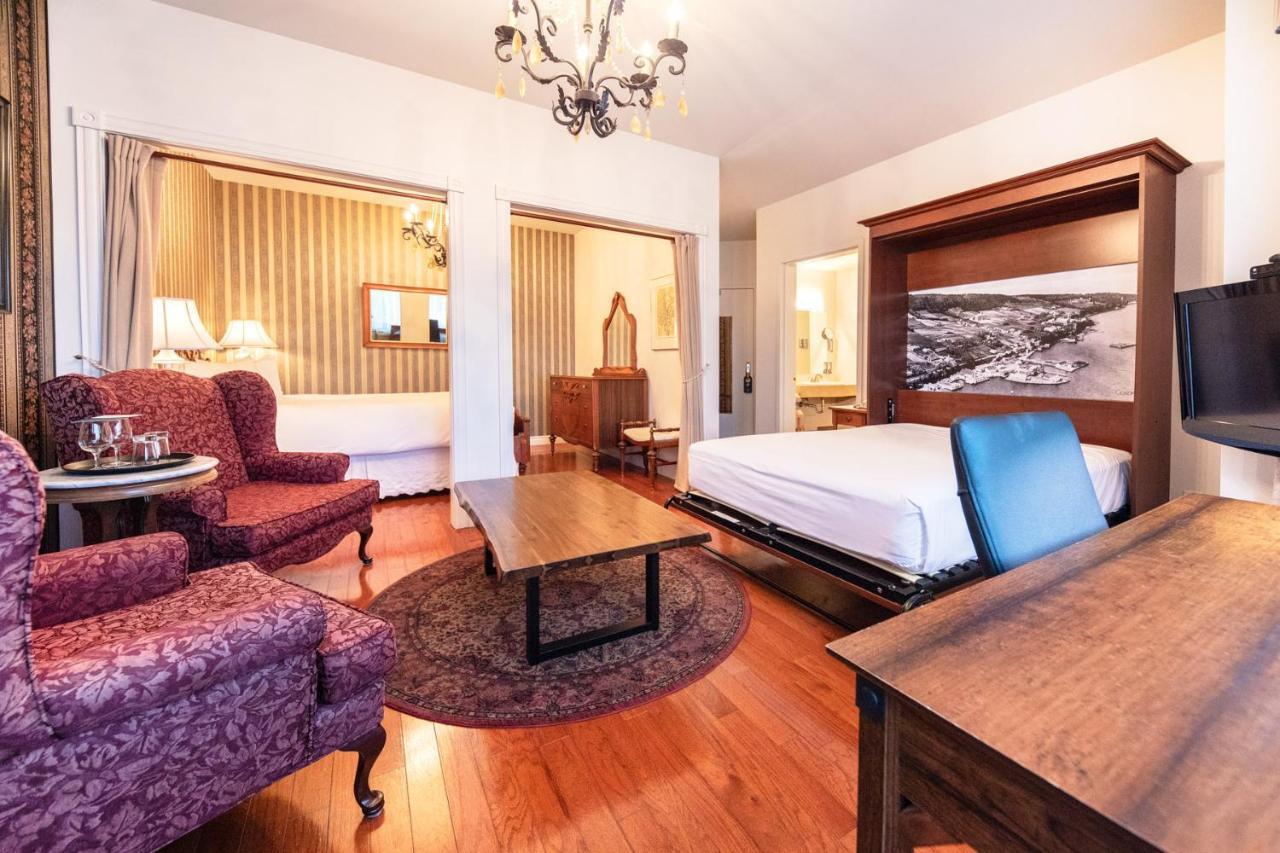 Auberge Sous Les Arbres Gaspé エクステリア 写真