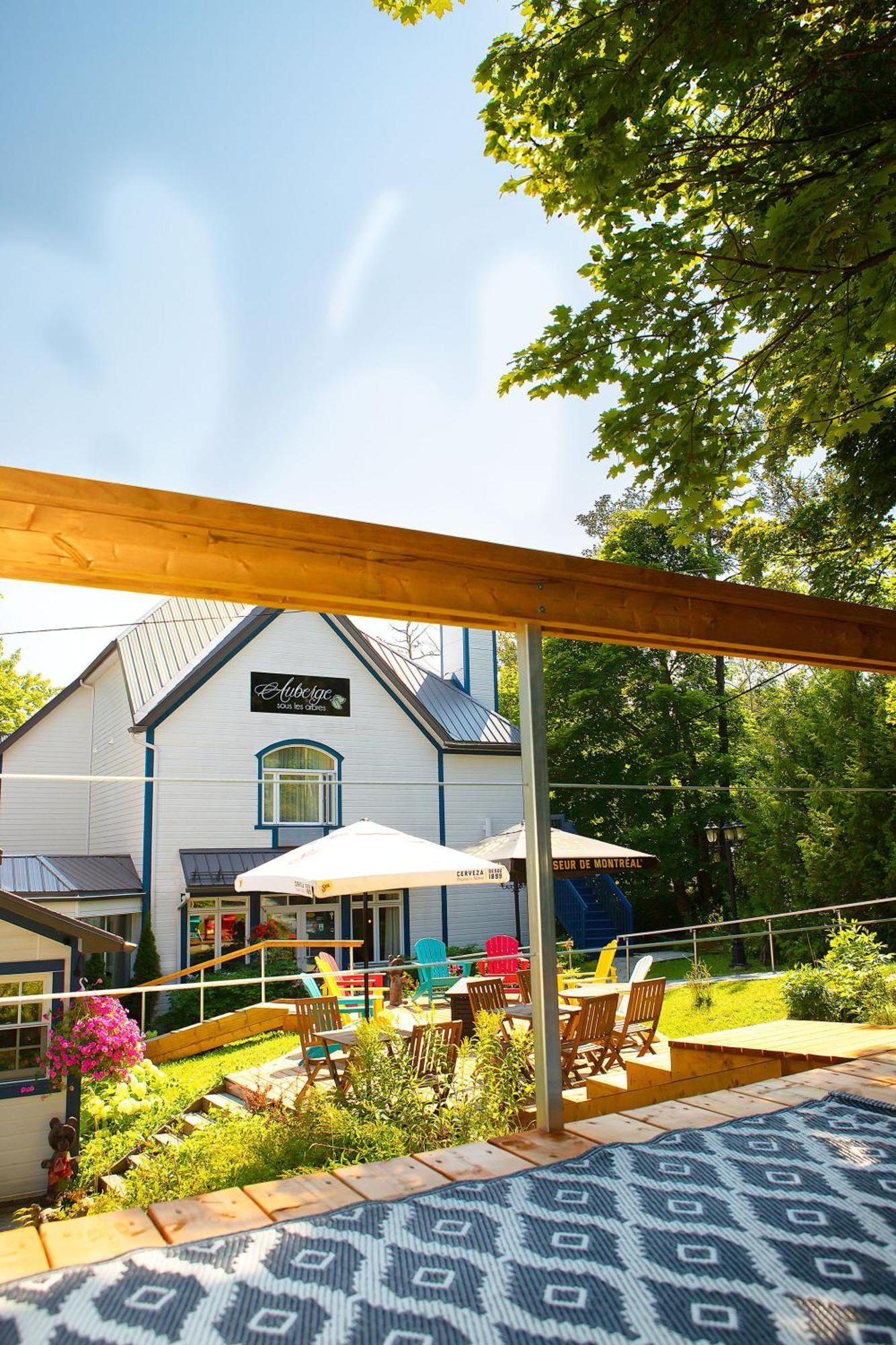 Auberge Sous Les Arbres Gaspé エクステリア 写真